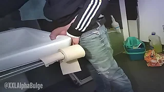 Bull Cock pissing in the sink